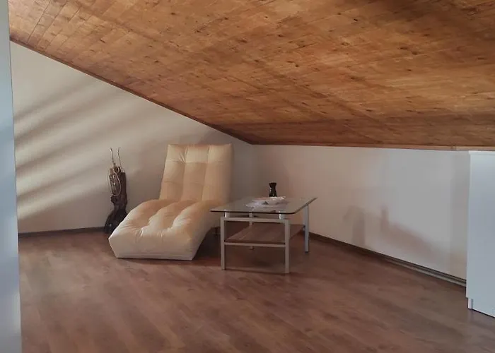 Emanuel بيت للعطل Ljubač