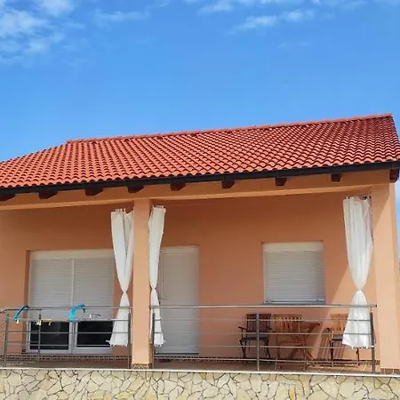 Vakantiehuis Emanuel Ljubač